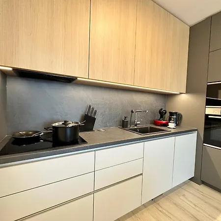 Nivy, Parkovanie, Blizko Centra