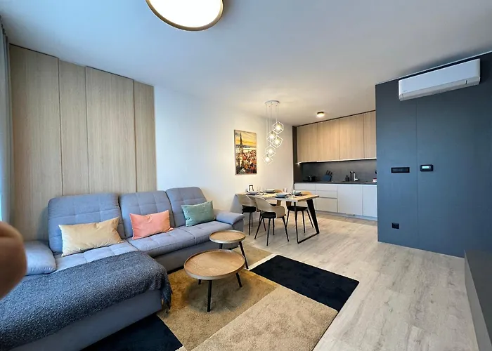 Nivy, Parkovanie, Blizko Centra Apartman