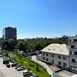 Nivy, Parkovanie, Blizko Centra Bratislava